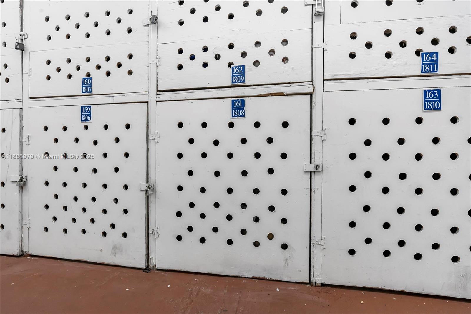 THE RIVIERA CONDO - Residential