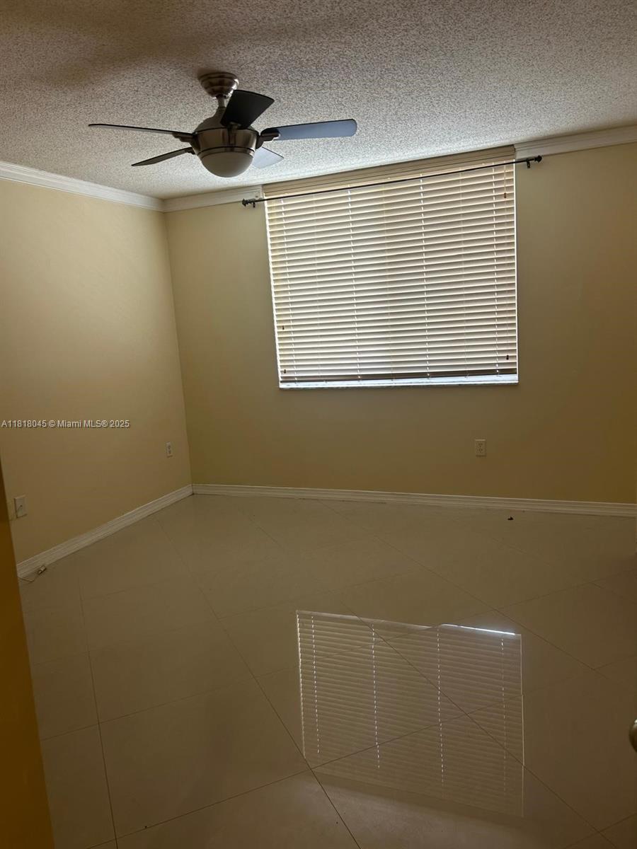 4812 N State Road 7 12108