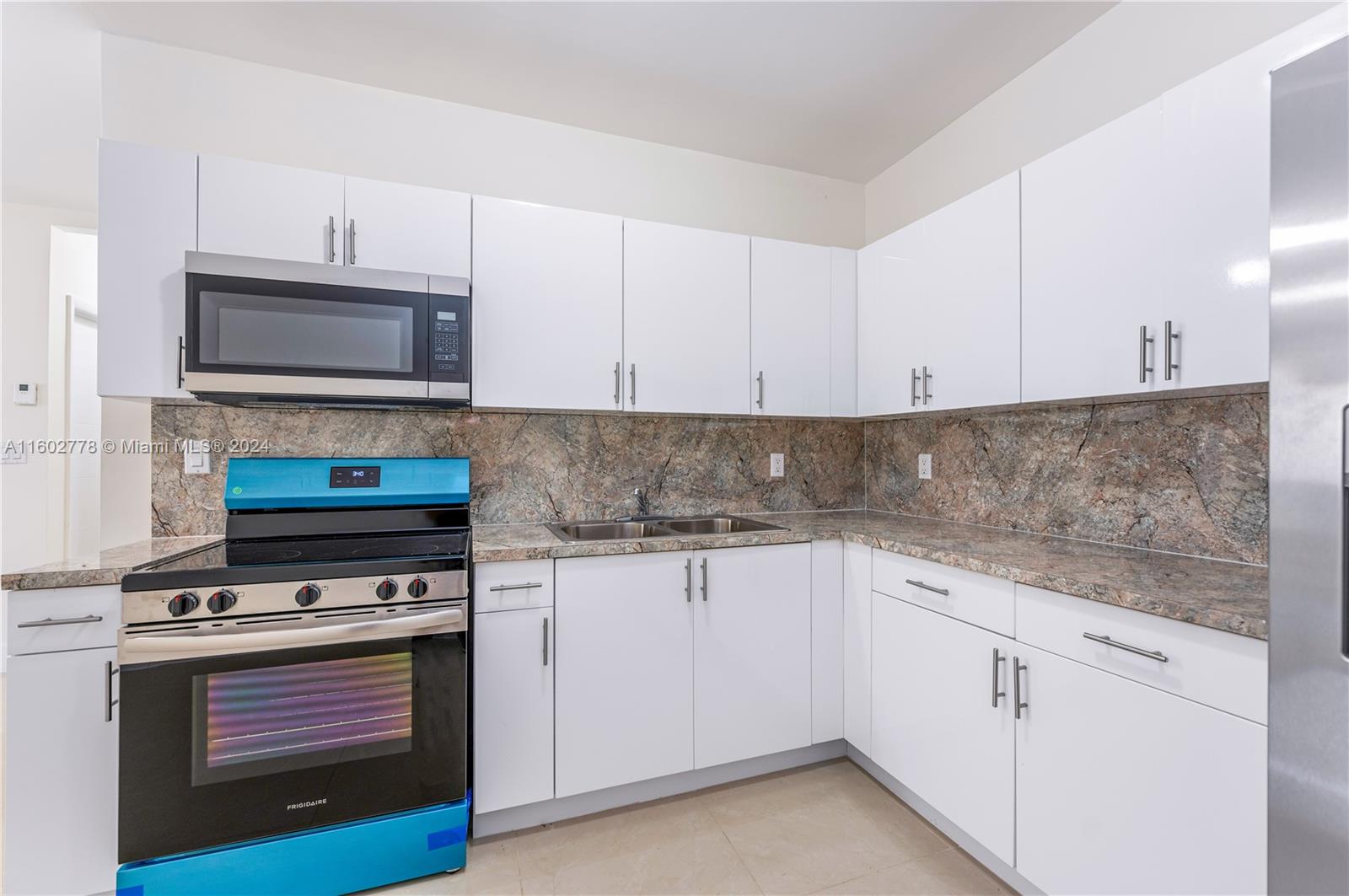 PINEMOUNT 2ND REV AMD PL - Residential Lease