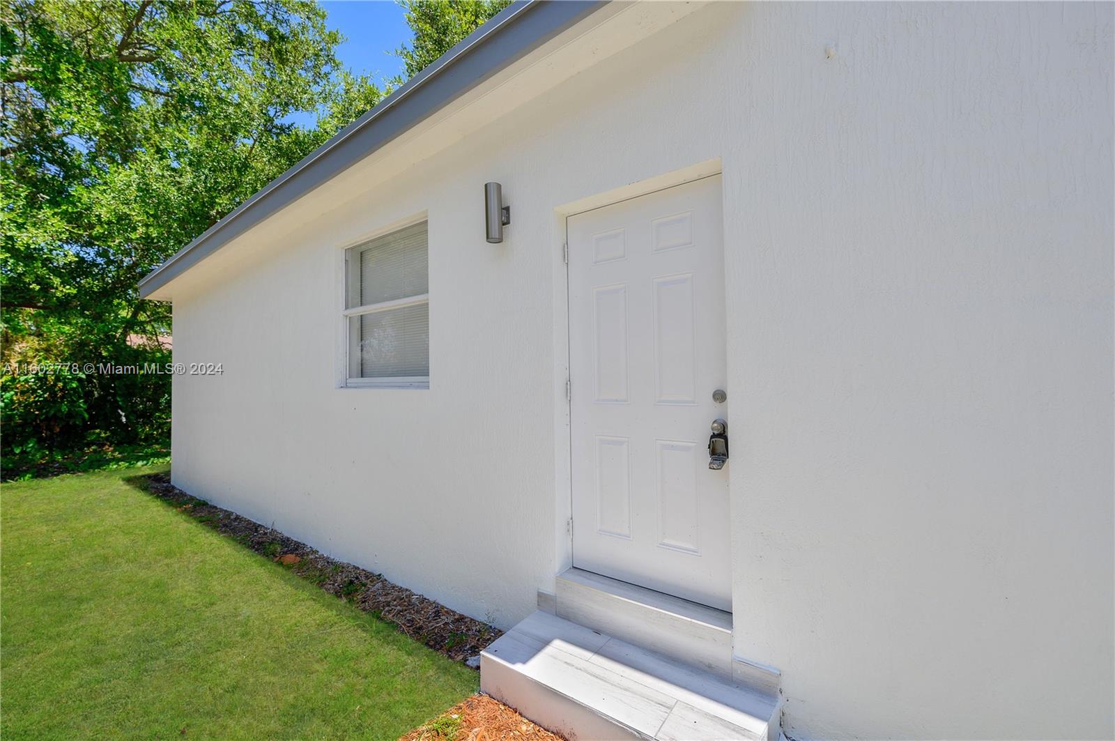 PINEMOUNT 2ND REV AMD PL - Residential Lease