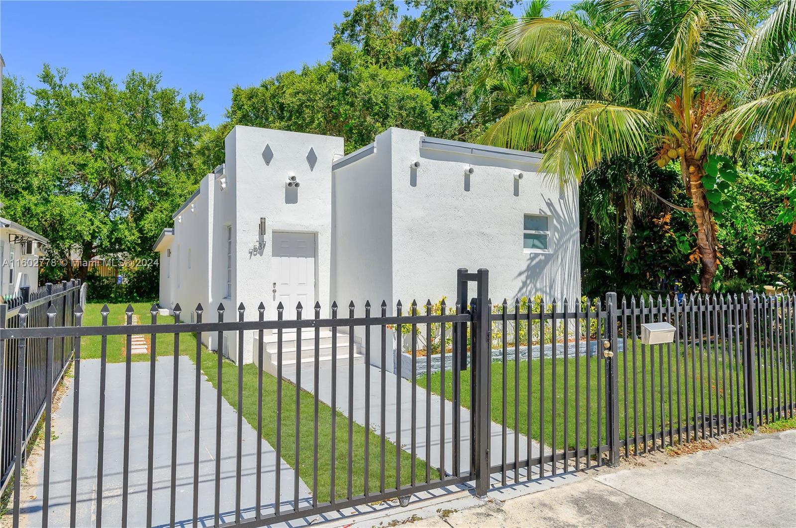 PINEMOUNT 2ND REV AMD PL - Residential Lease
