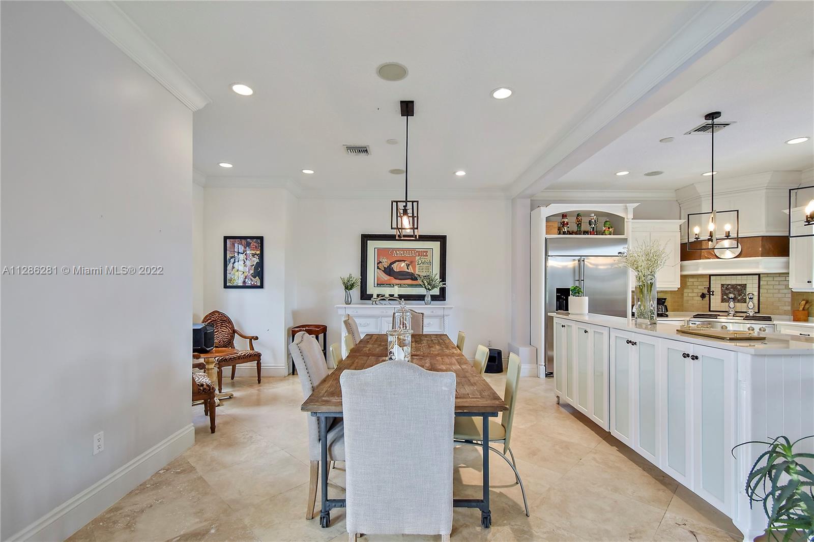 LAKE ESTATES - Residential