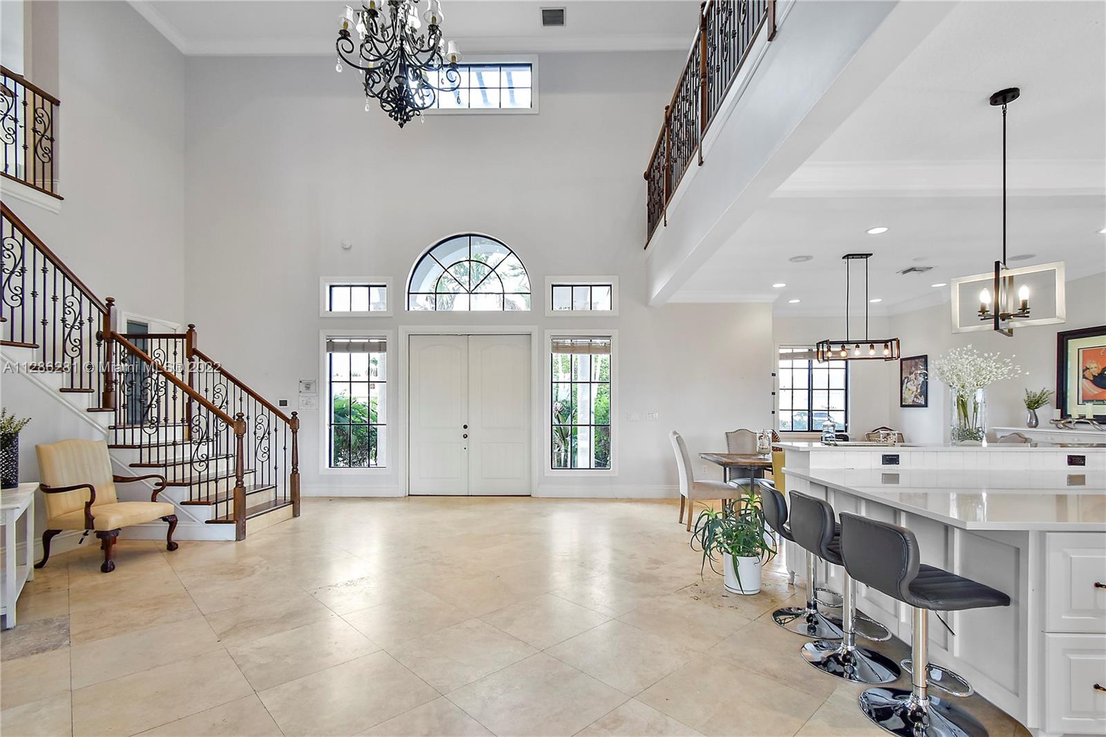 LAKE ESTATES - Residential