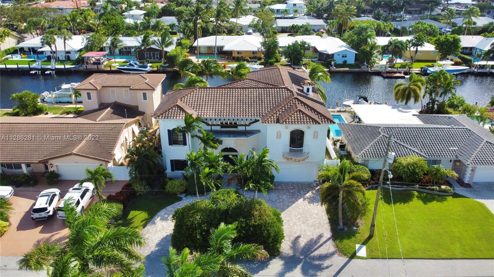 LAKE ESTATES - Residential