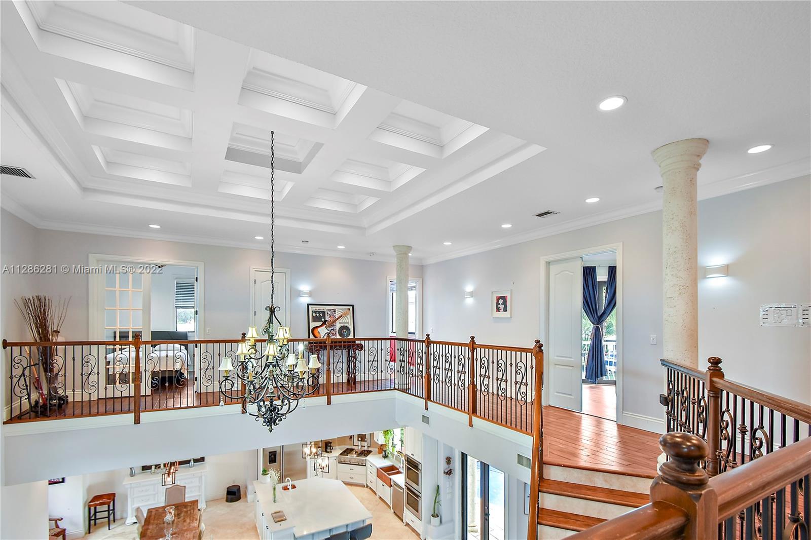 LAKE ESTATES - Residential