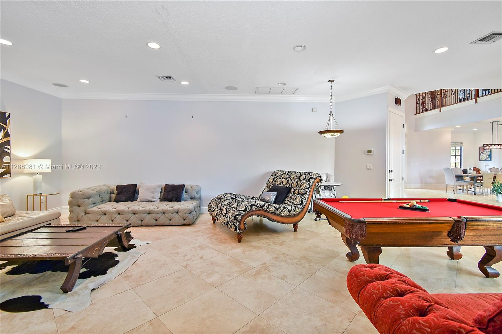 LAKE ESTATES - Residential