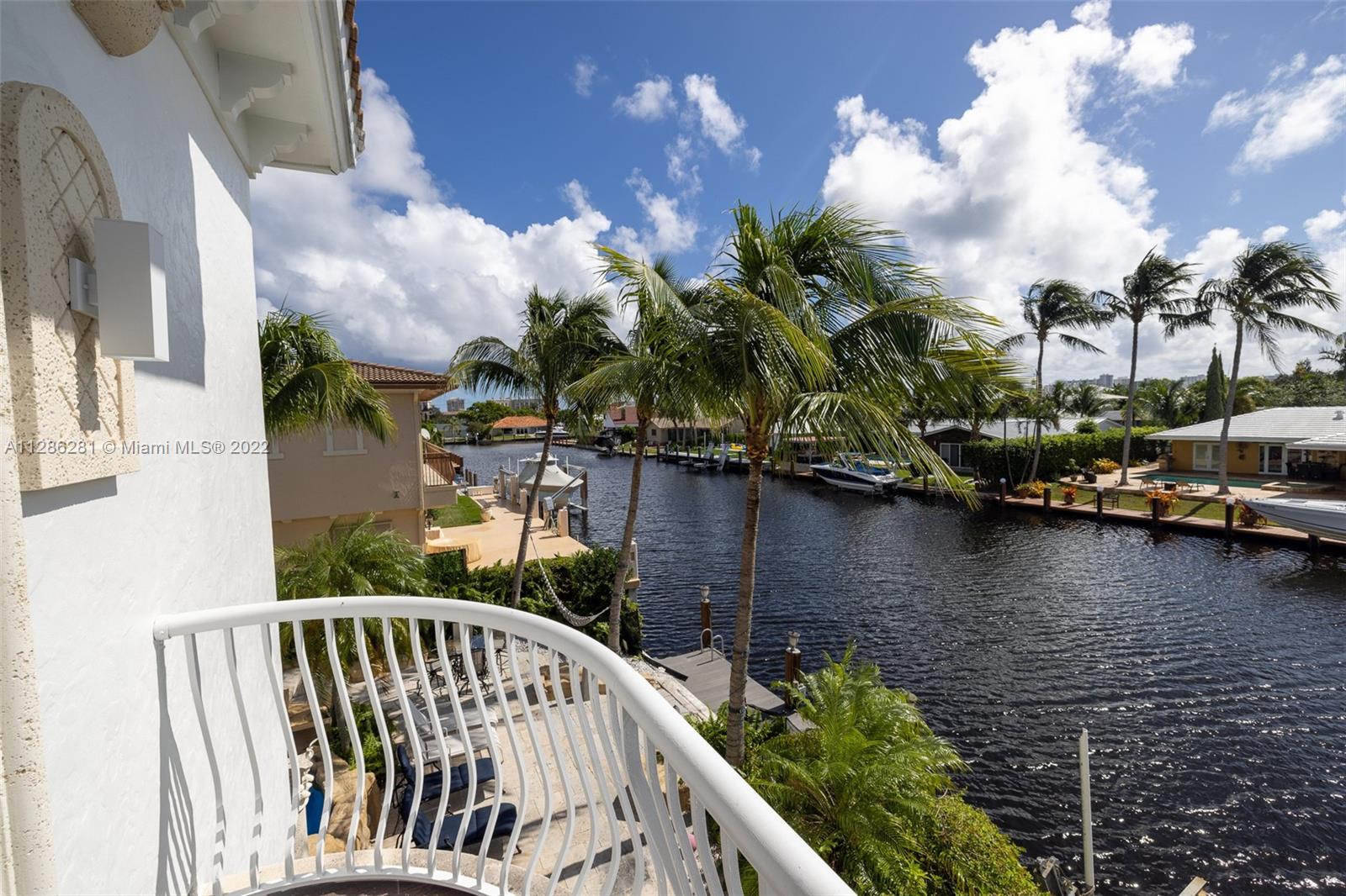 LAKE ESTATES - Residential