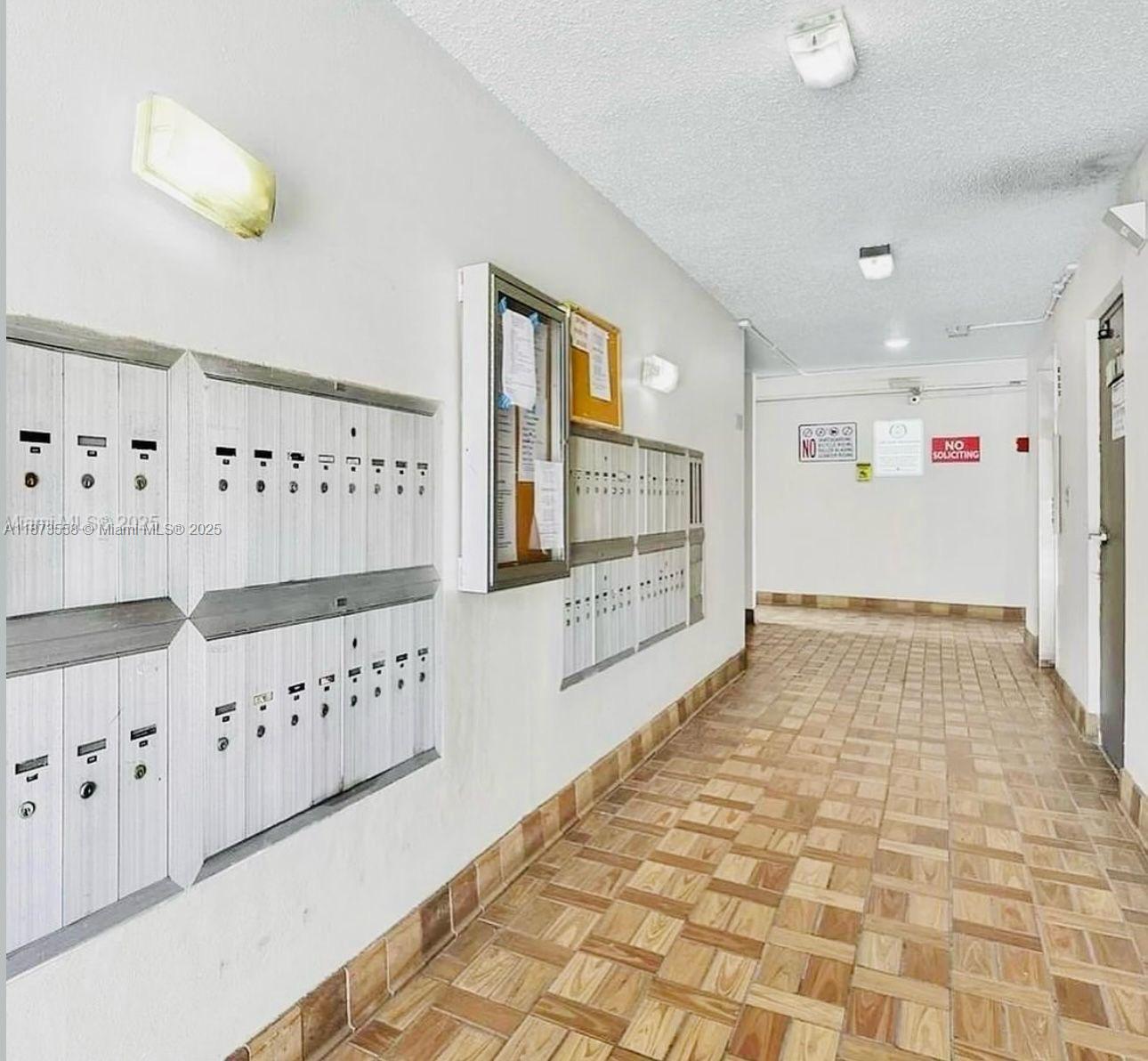 CYPRESS CHASE CONDO NO 3 - Residential