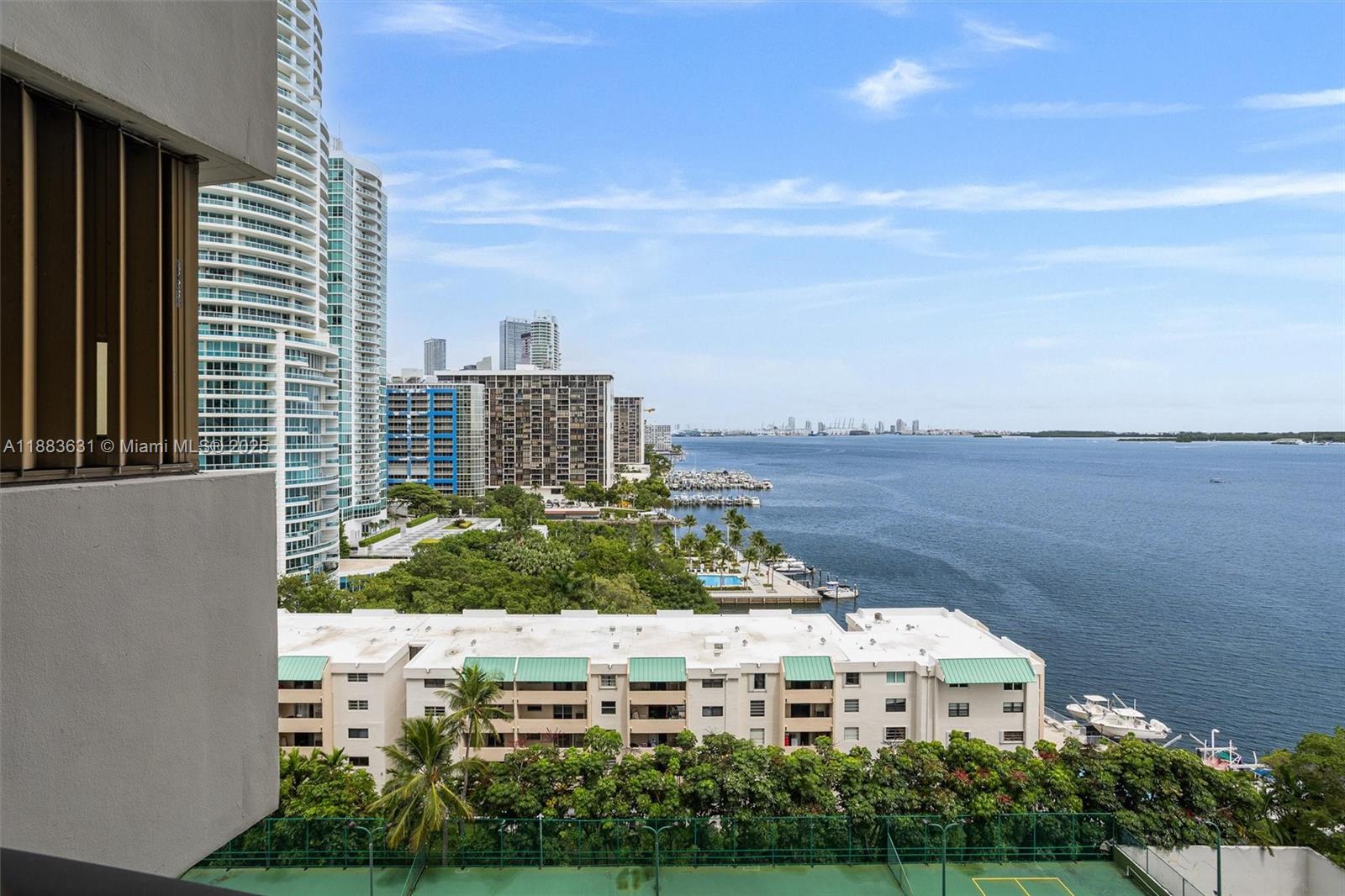 Brickell bay Club Condo - Residential
