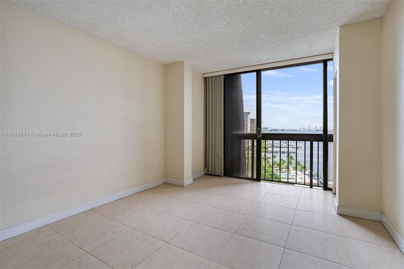 Brickell bay Club Condo - Residential