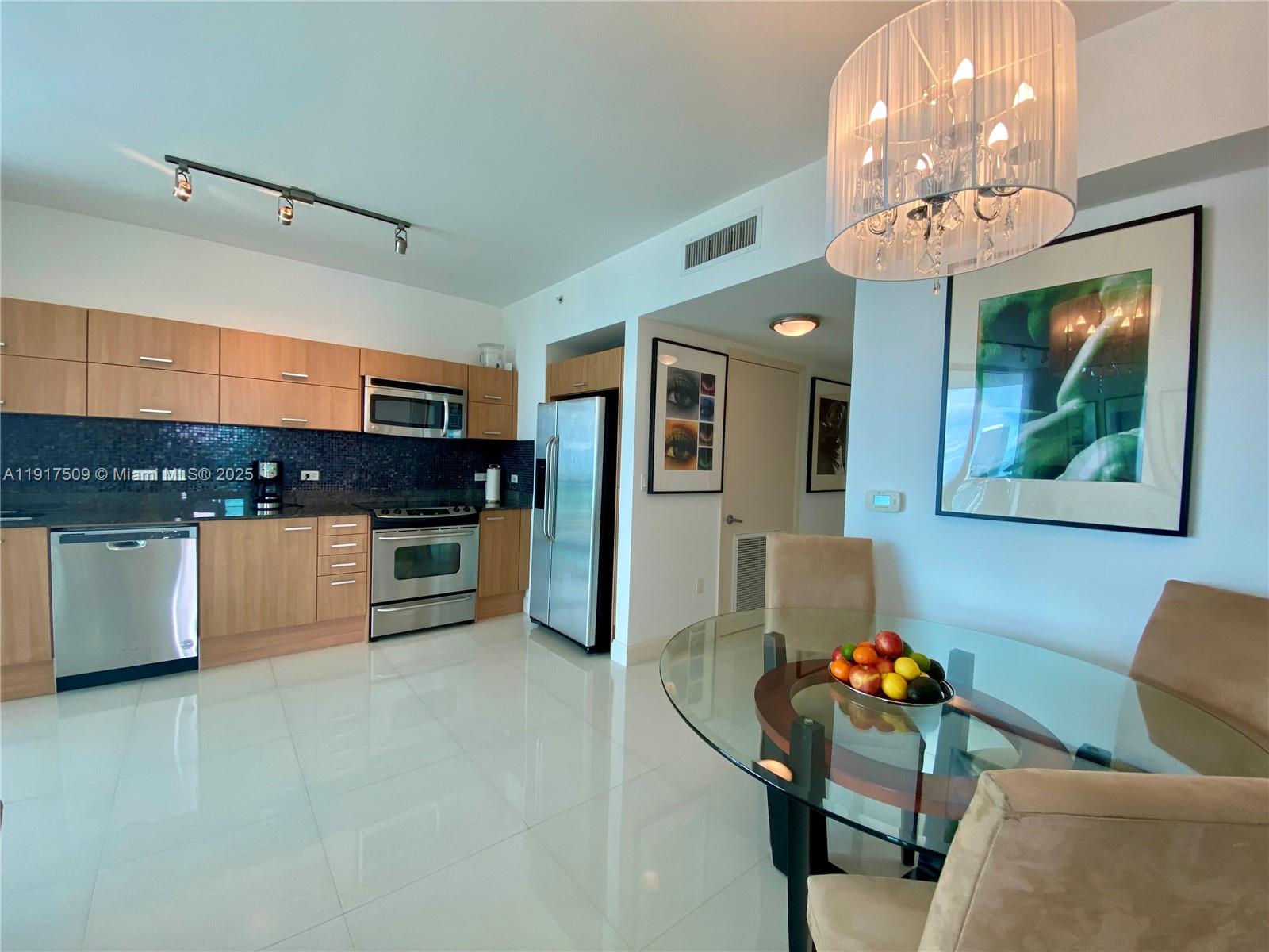 350 S Miami Ave 3813