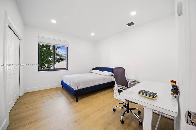 SECTOR 7 - - Residential Lease