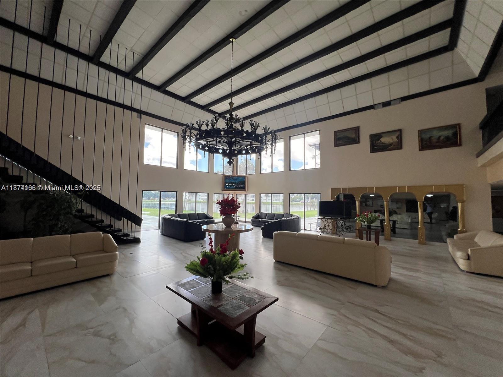 CASTLE APARTMENTS 11 COND - Residential