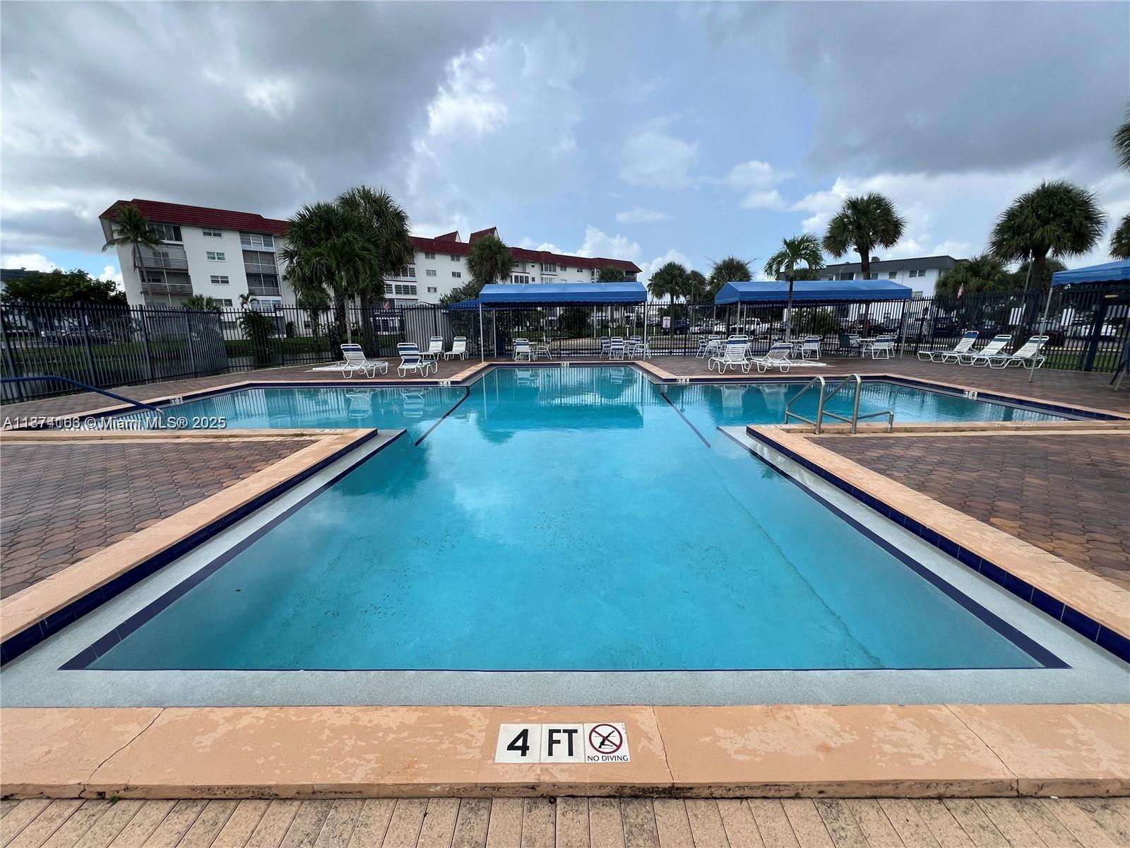 CASTLE APARTMENTS 11 COND - Residential