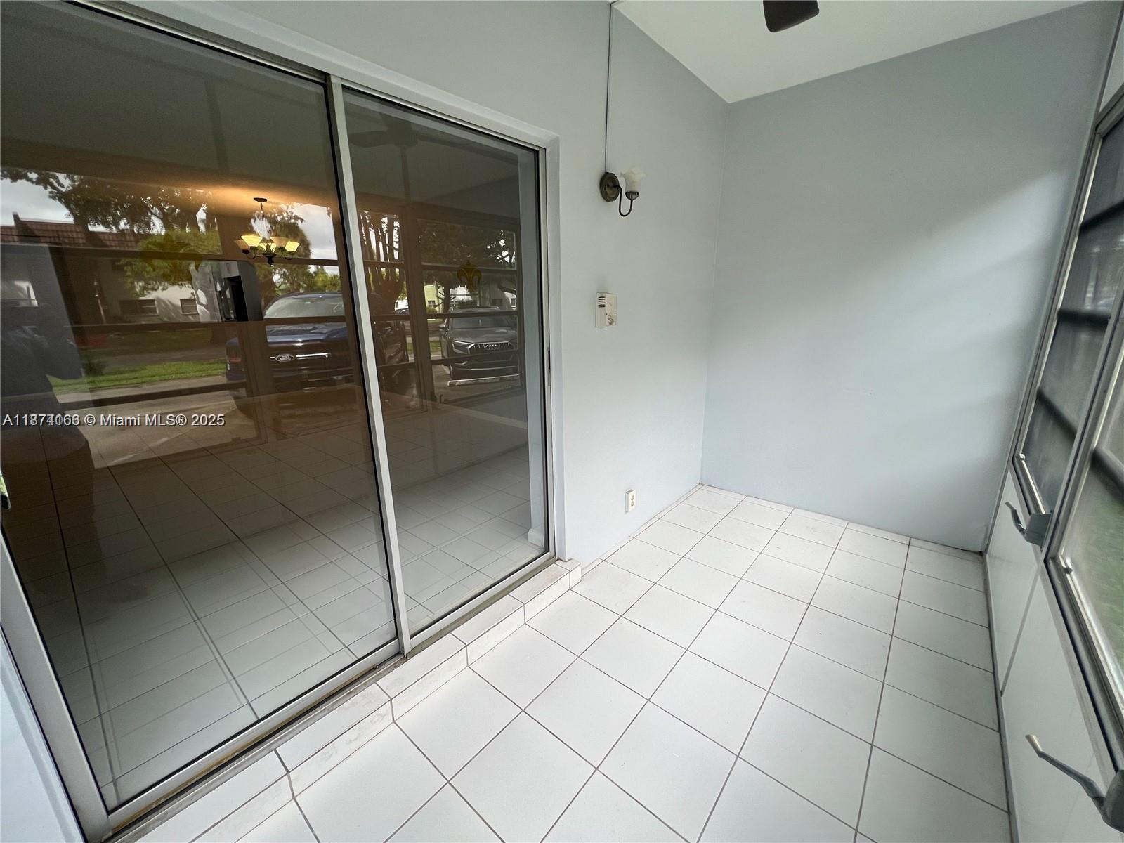 CASTLE APARTMENTS 11 COND - Residential