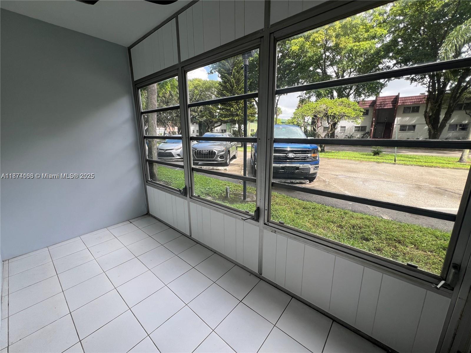 CASTLE APARTMENTS 11 COND - Residential