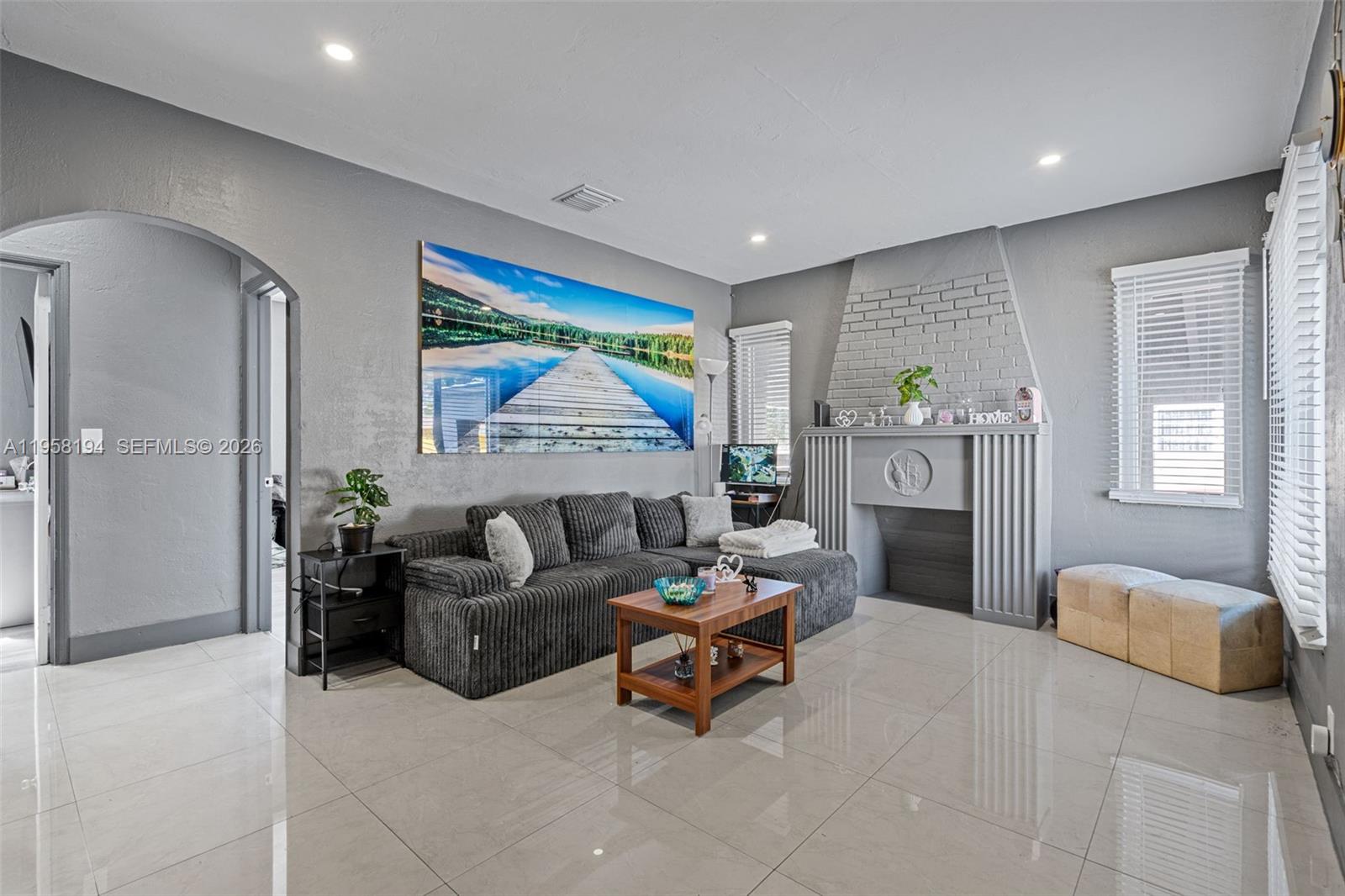 17TH AVE MANOR 1ST ADDN - Residential Income