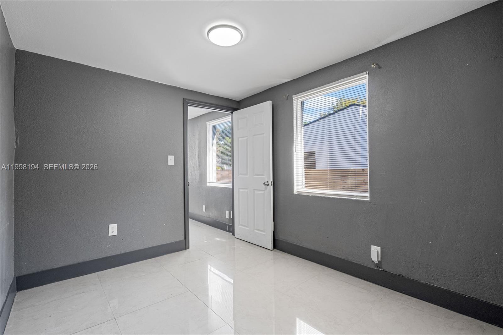 17TH AVE MANOR 1ST ADDN - Residential Income