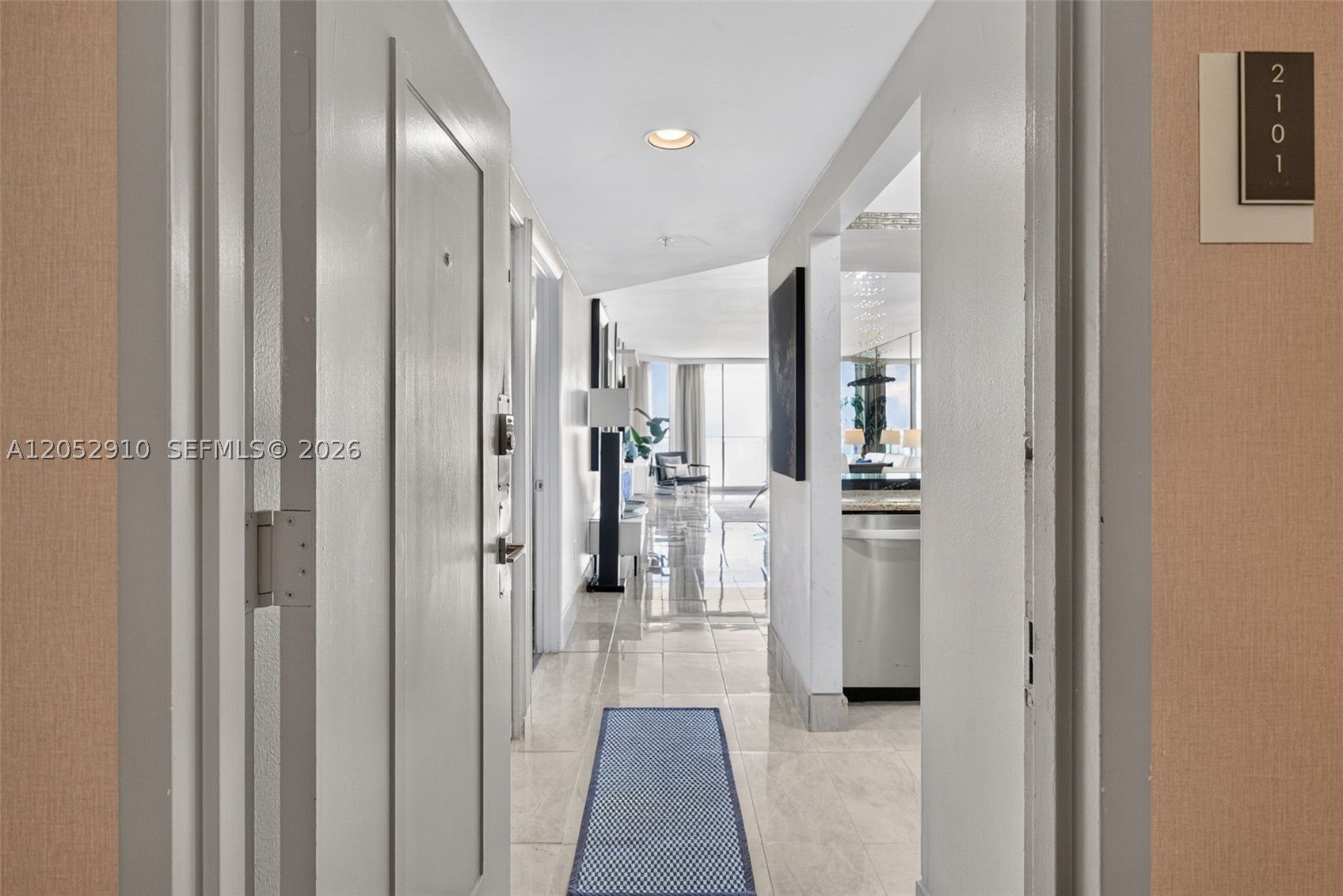 17375 Collins Ave 2101