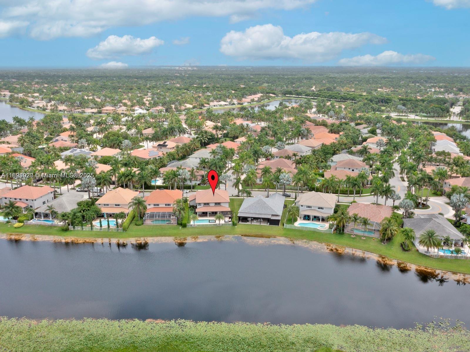 WESTON HILLS - Residential