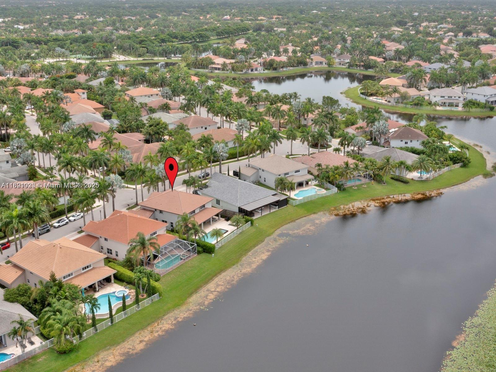 WESTON HILLS - Residential