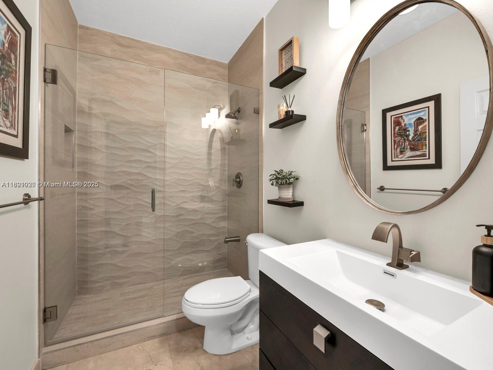 WESTON HILLS - Residential