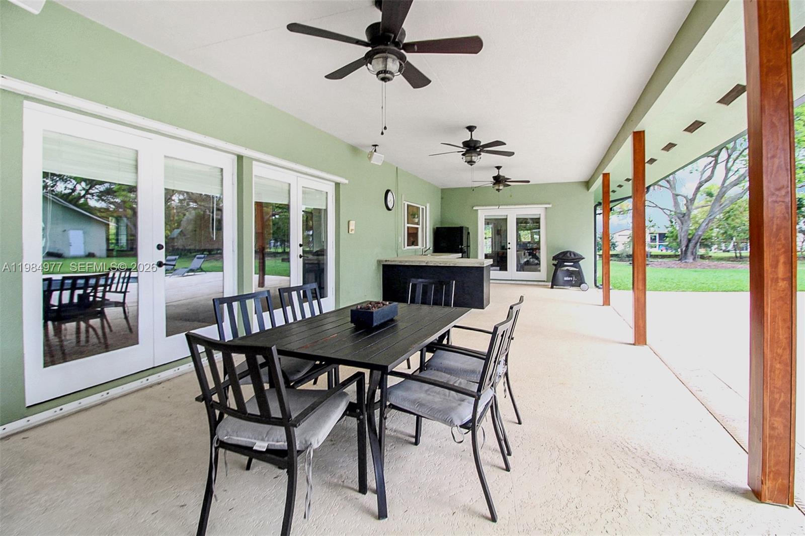 THE REDLANDS SEC 1 - Residential