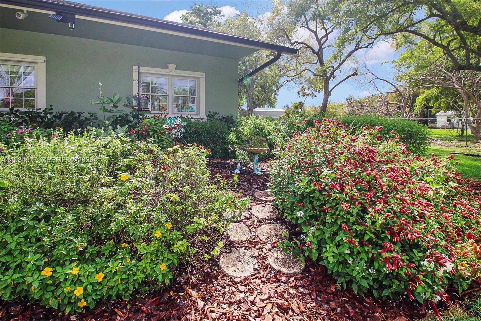 THE REDLANDS SEC 1 - Residential