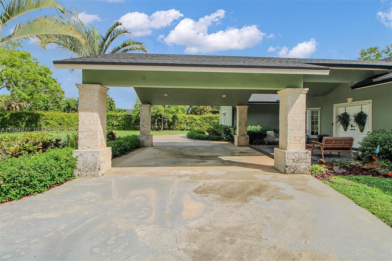 THE REDLANDS SEC 1 - Residential