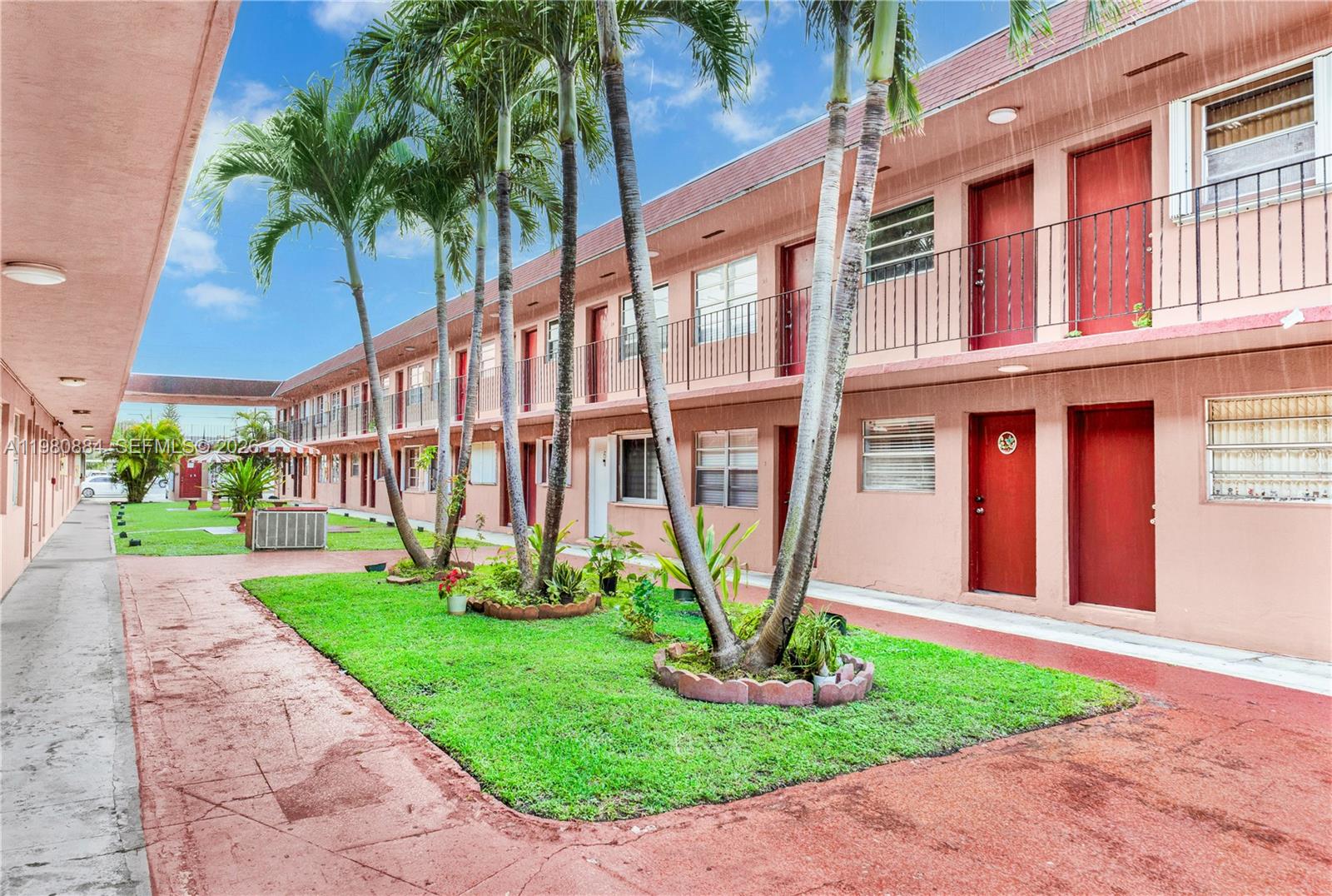 CALUMET CONDO - Residential