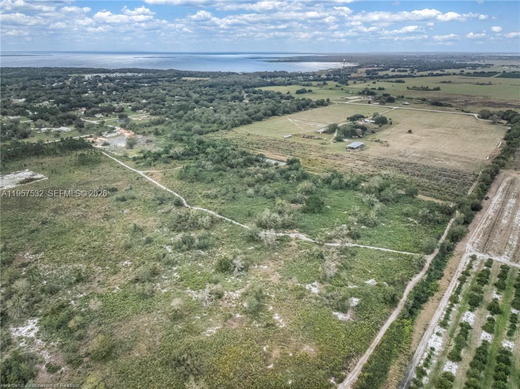 HOLIDAY LAKE ESTATE - Land