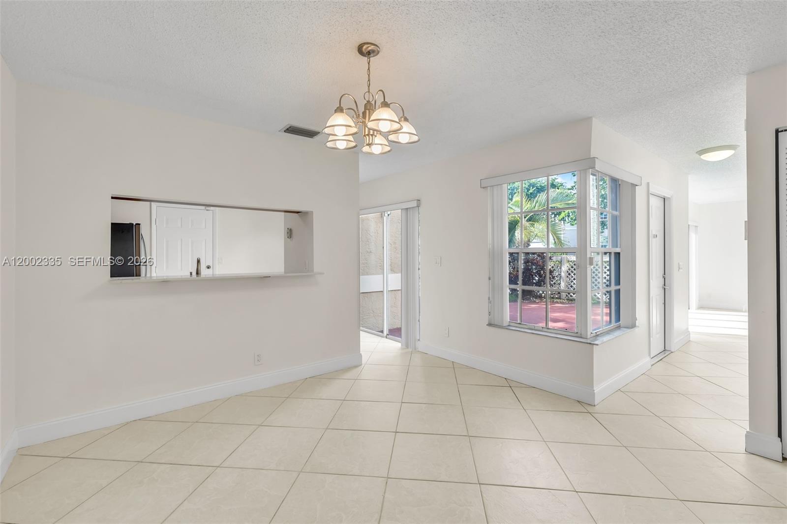 EMBASSY LAKES - Residential Lease