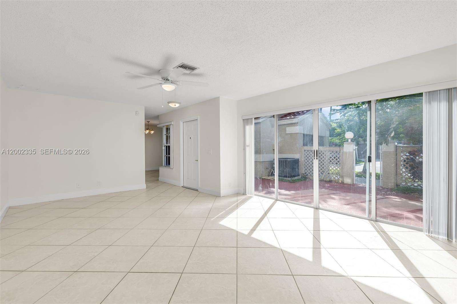 EMBASSY LAKES - Residential Lease