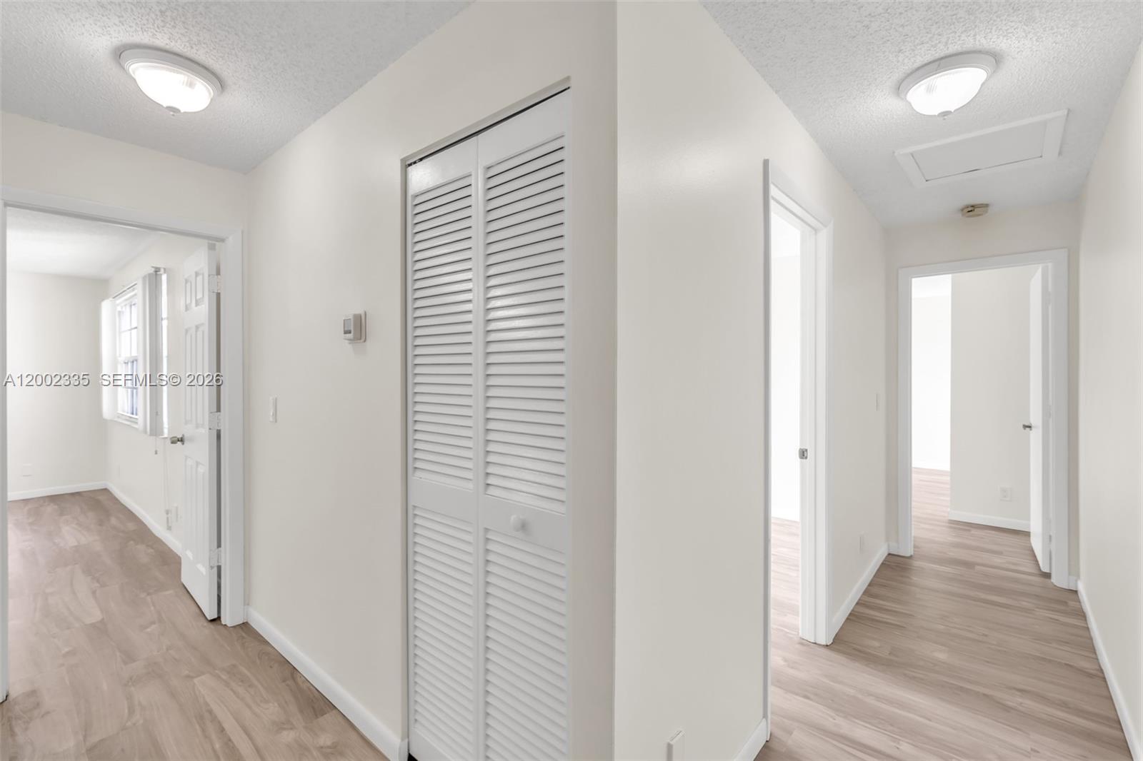 EMBASSY LAKES - Residential Lease