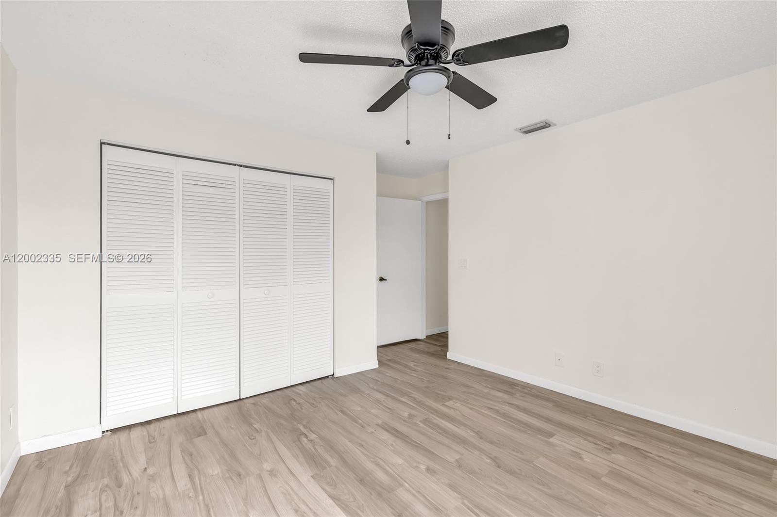 EMBASSY LAKES - Residential Lease