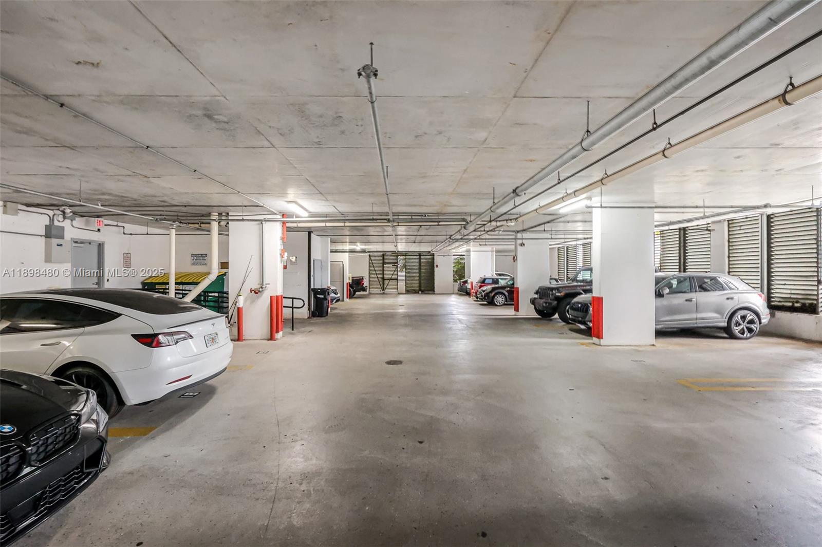 BLUE BAY TOWER CONDO - Residential Lease