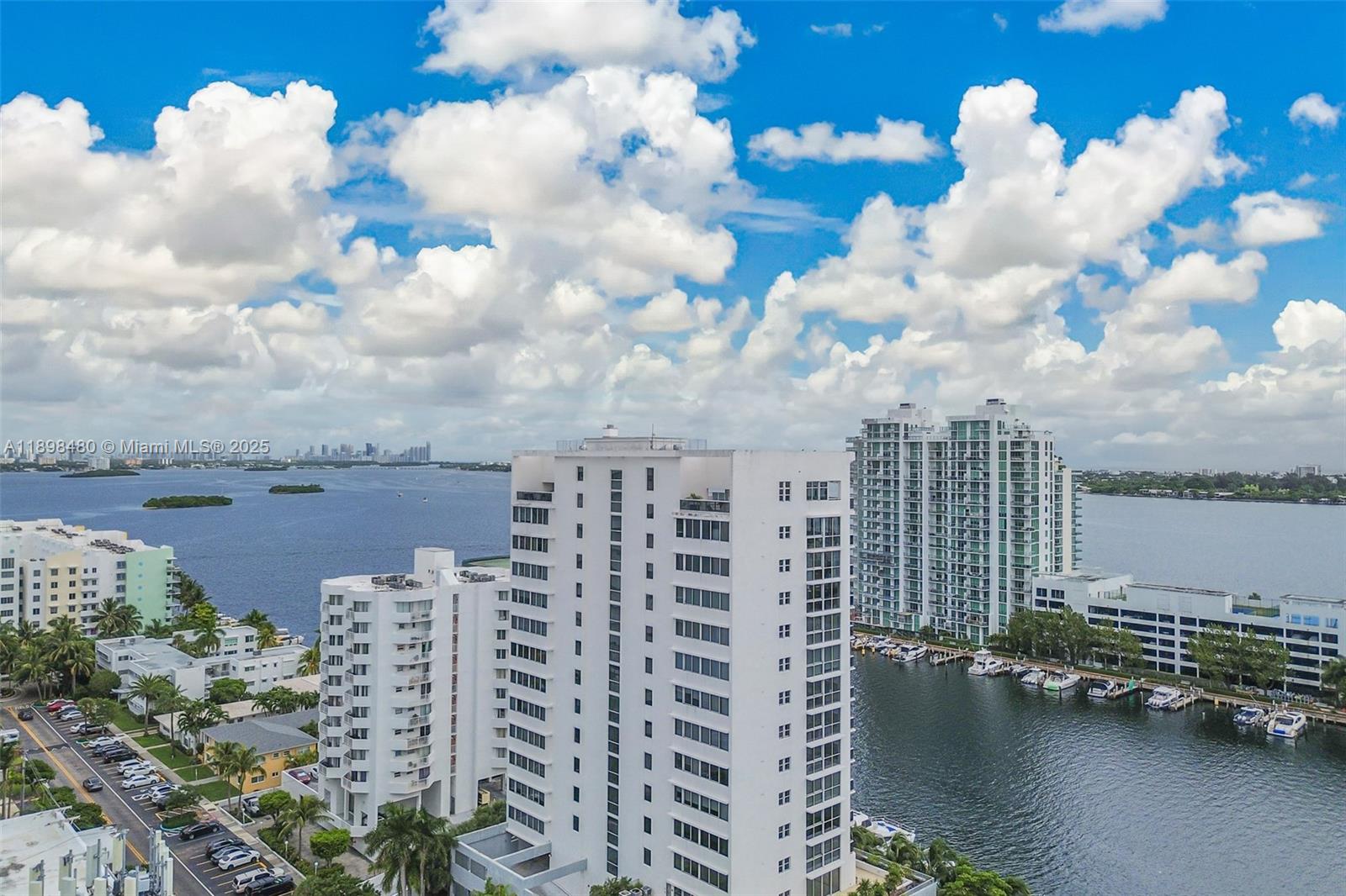 BLUE BAY TOWER CONDO - Residential Lease