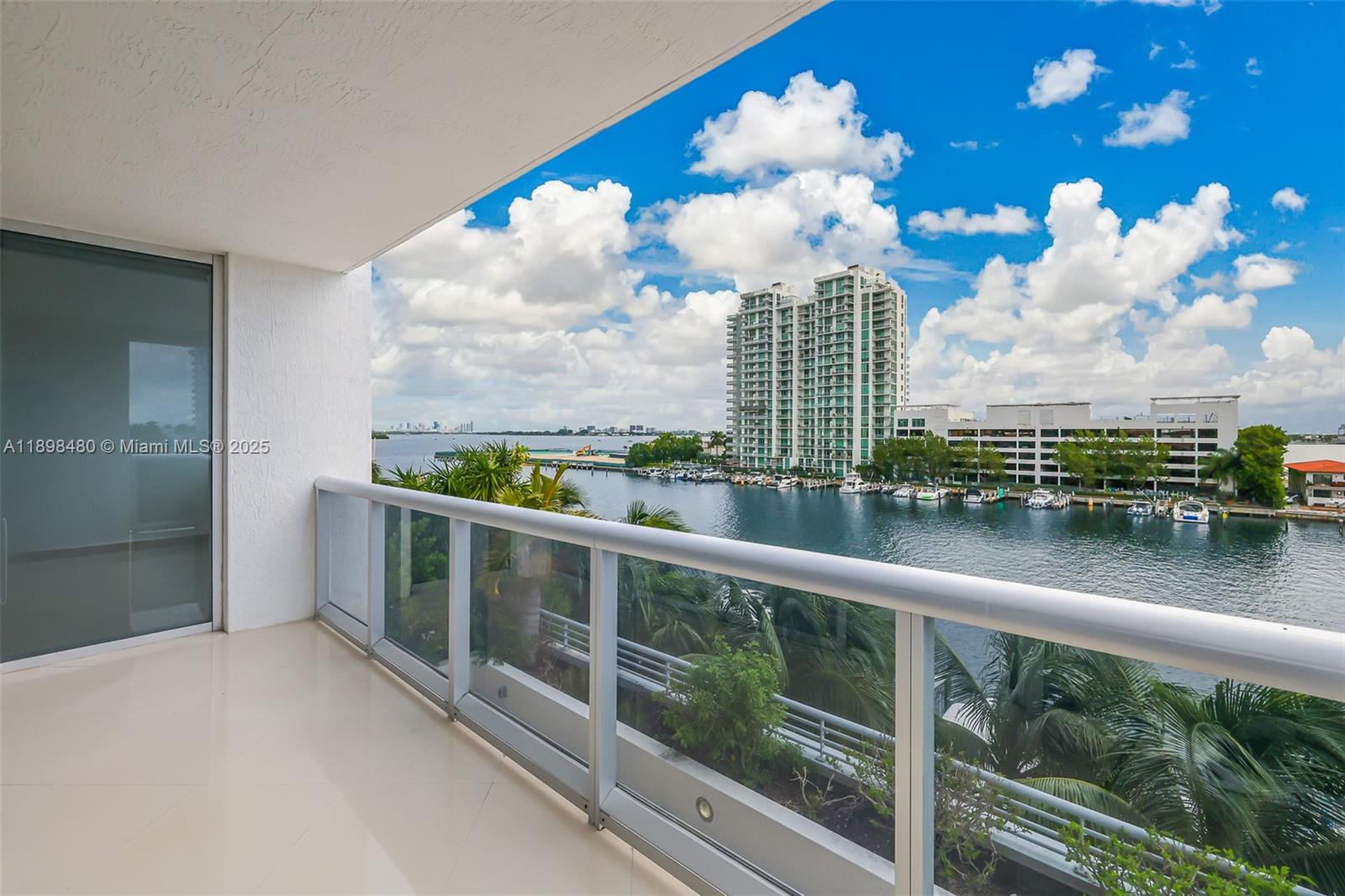 BLUE BAY TOWER CONDO - Residential Lease