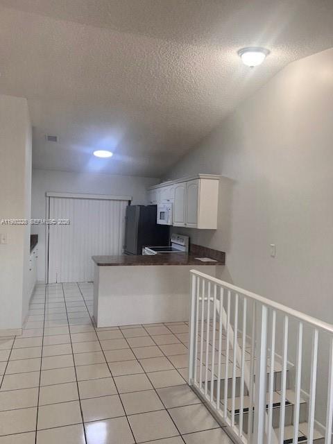 EL PRADO XII CONDO - Residential