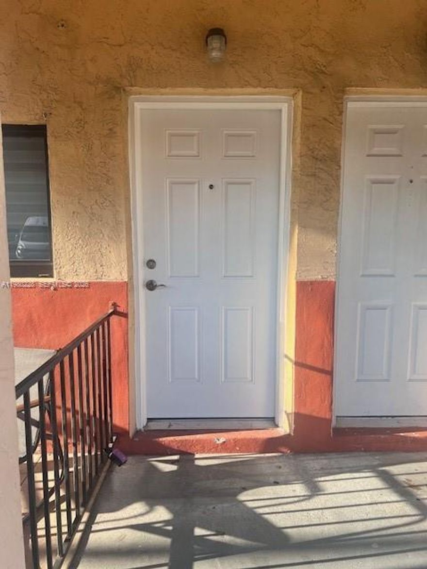 SPACIOUS & BRIGHT 2/2 WITH BLACONY, UPDATED KITCHEN AND APPLIANCES WITH TILE FLOORS THRUOUT.  A/C, TANKLESS WATER HEATER, UPDATED VANITIES AND TOILETS IN BOTH BATHROOMS. THIS UNIT FEATURES TWO ASSIGNED PARKING SPACES PLUS GUEST SPACES.  WASHER AND DRYER INSIDE.