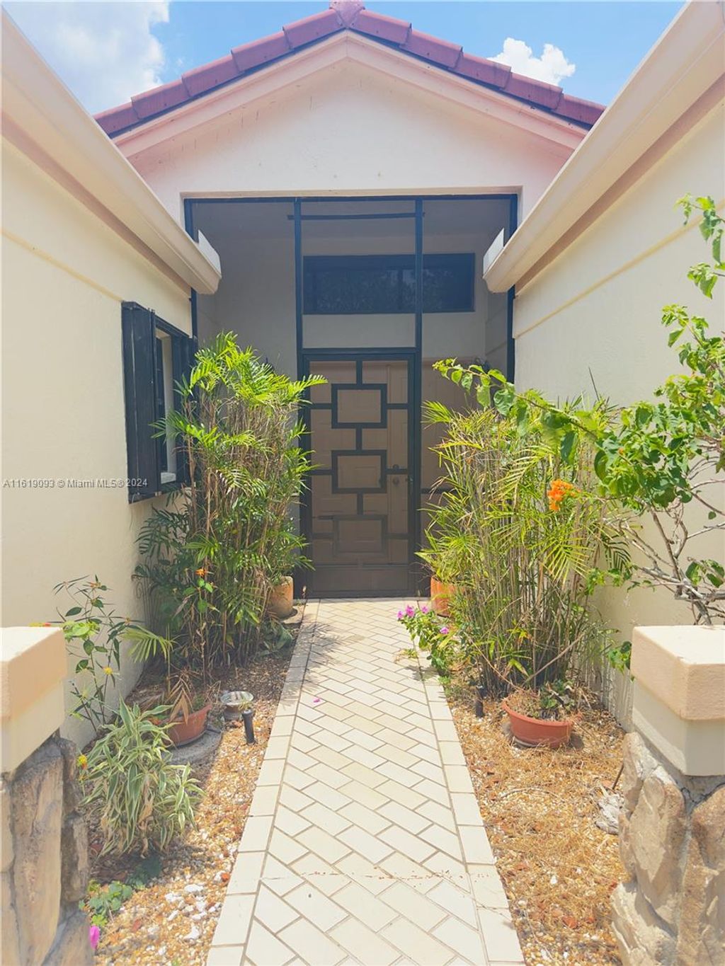 Photo of 8437 Northstar Ct, Boynton Beach, FL 33436 (MLS # A11619093)