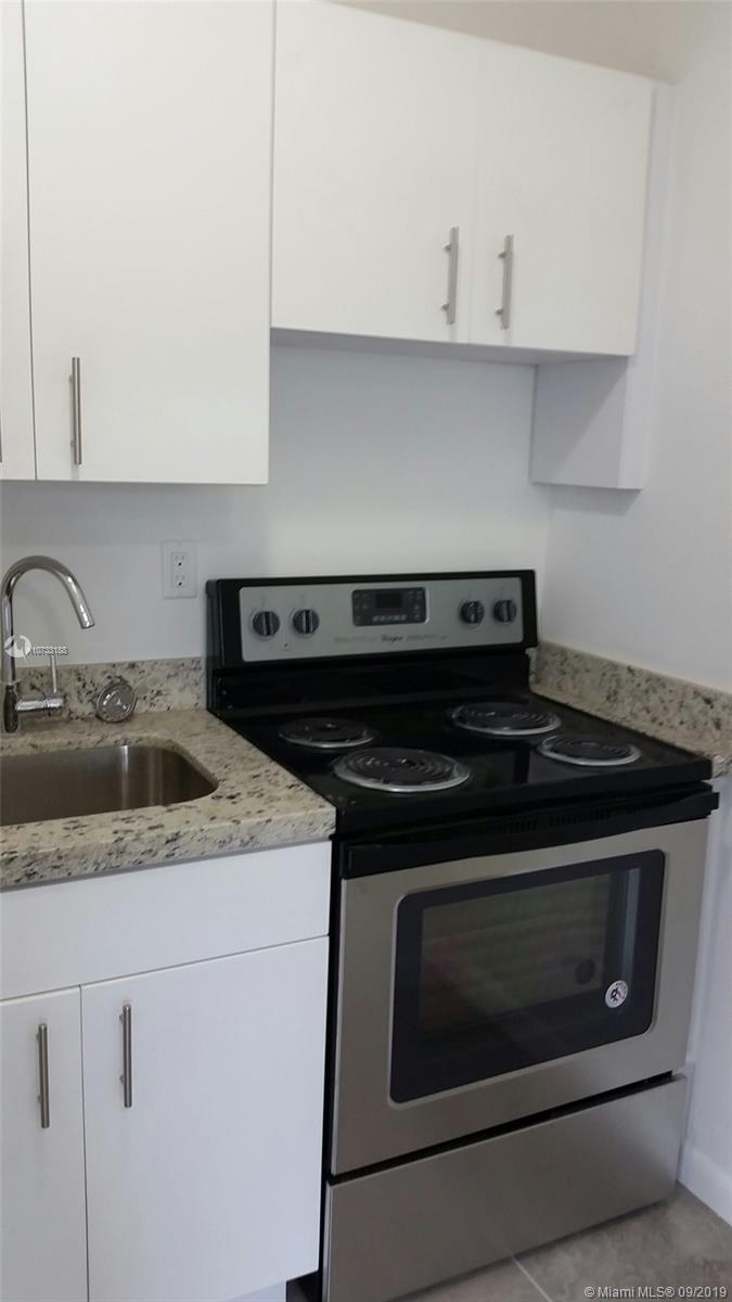 ISLE OF NORMANDY MIAMI VI - Residential Lease