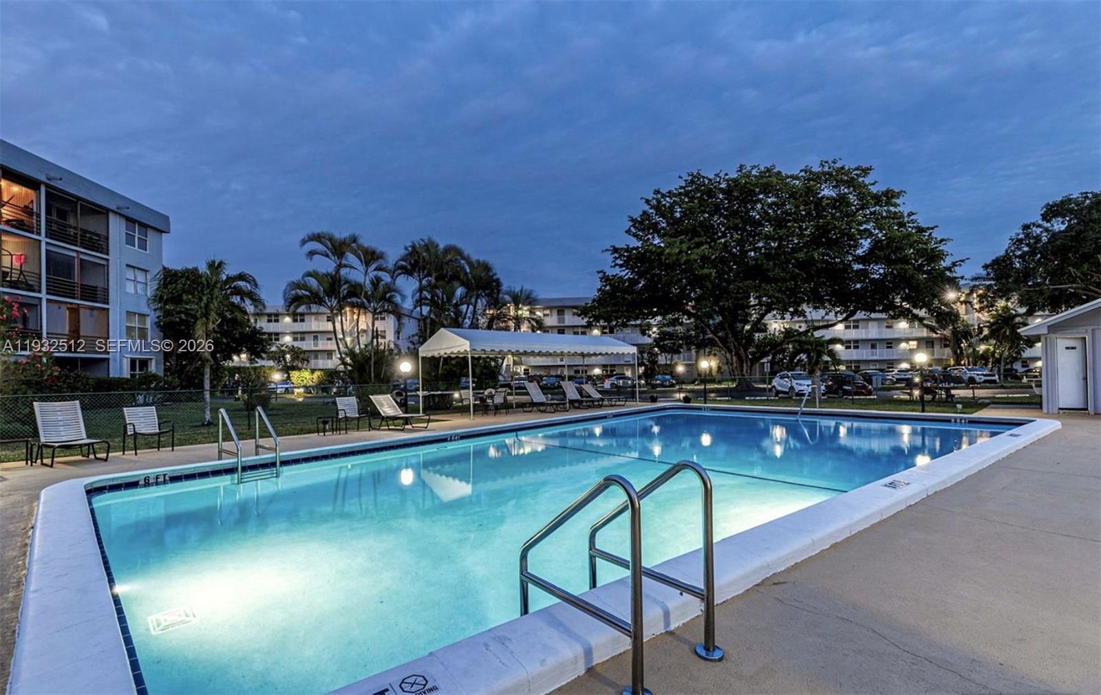 ROYAL PARK CONDO - Residential