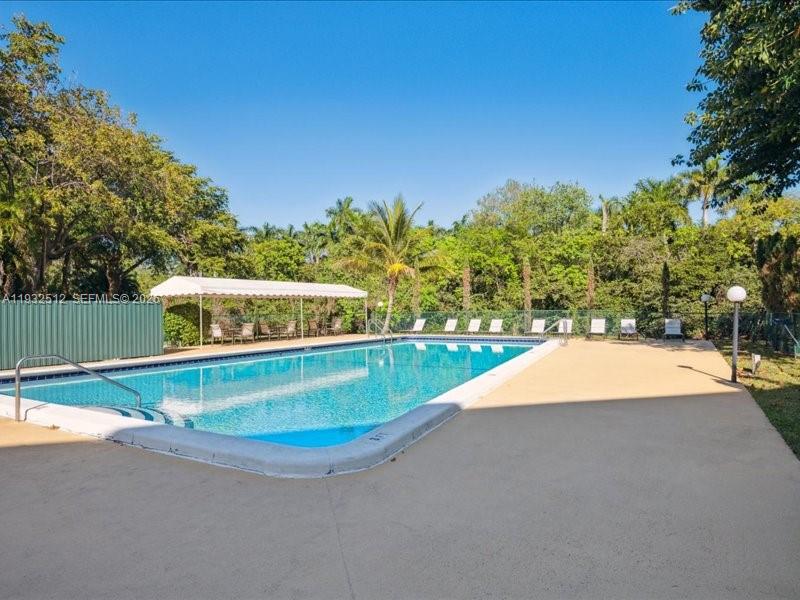 ROYAL PARK CONDO - Residential