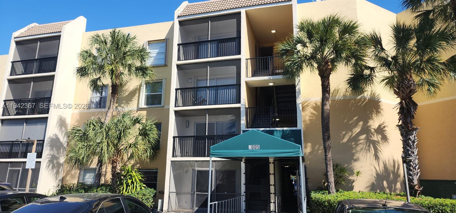 SANDORAL CONDO PH I - Residential