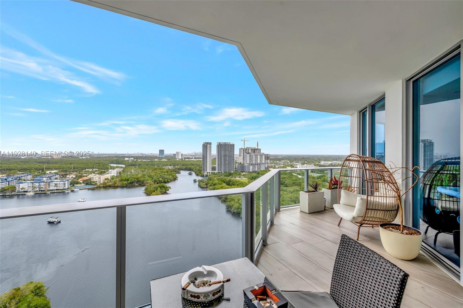 17111 Biscayne Blvd 2308