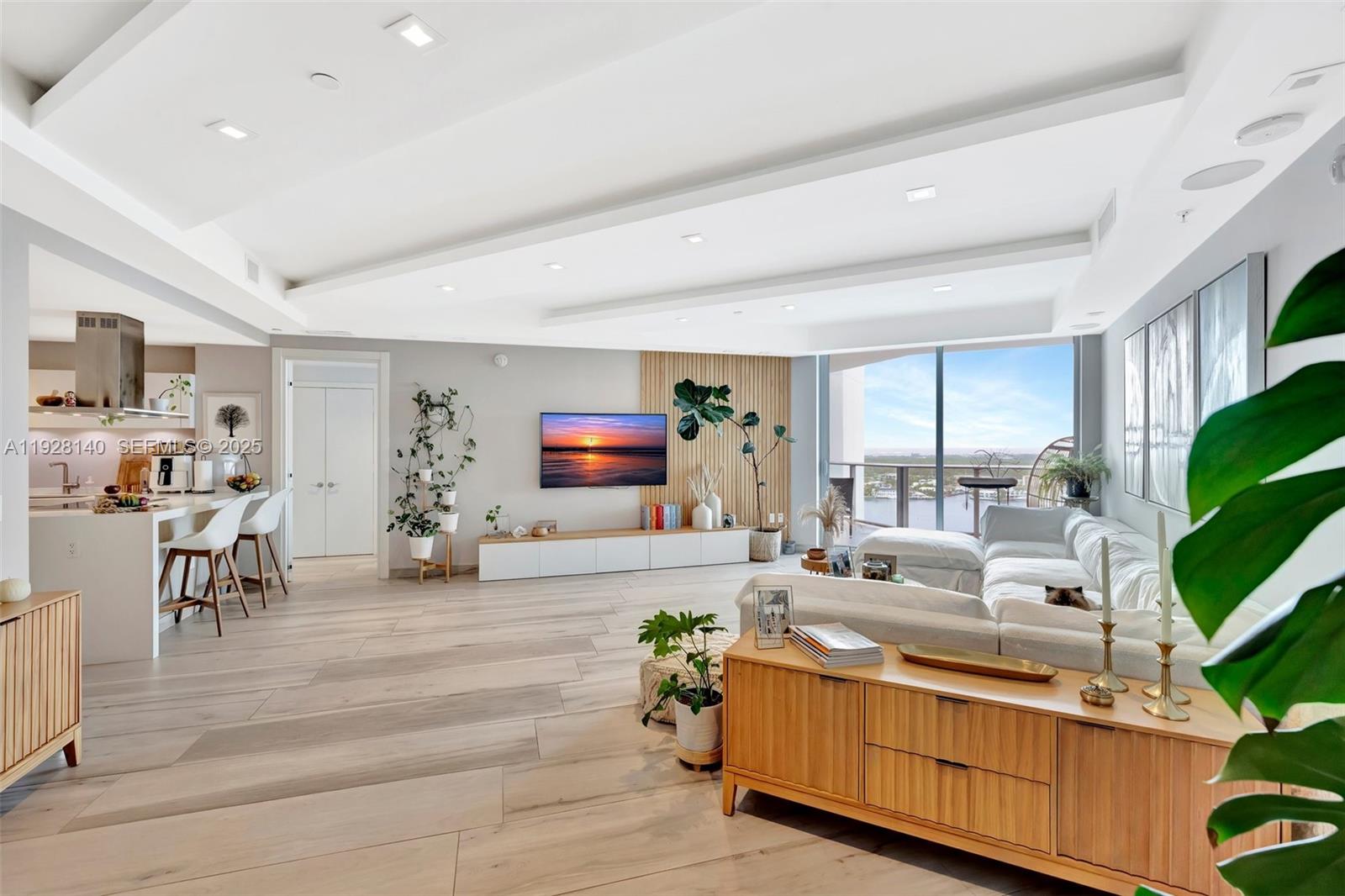 17111 Biscayne Blvd 2308