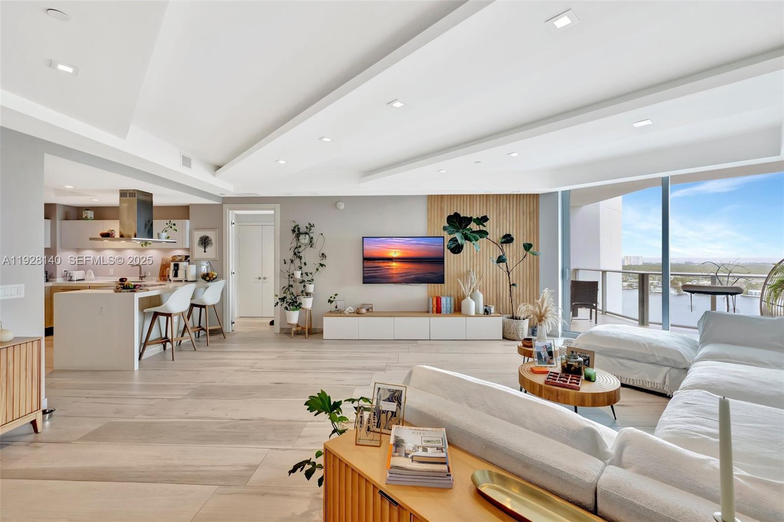 MARINA PALMS RESIDENCES - Residential Lease