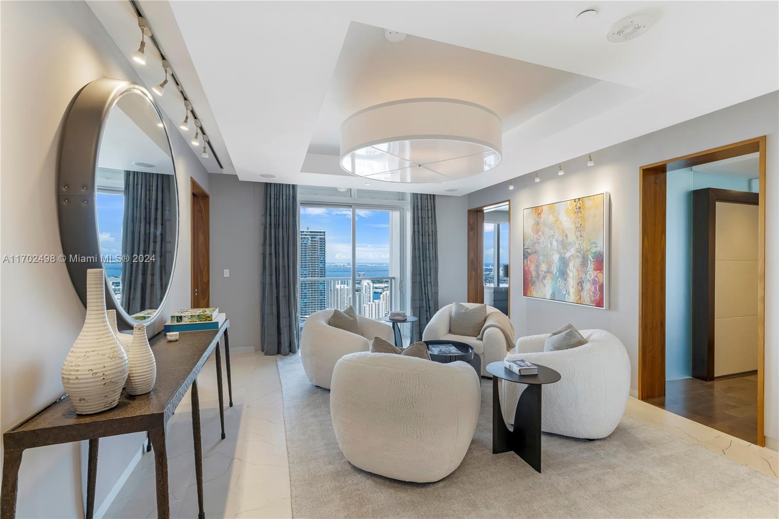 Four Seasons Residences - Residential