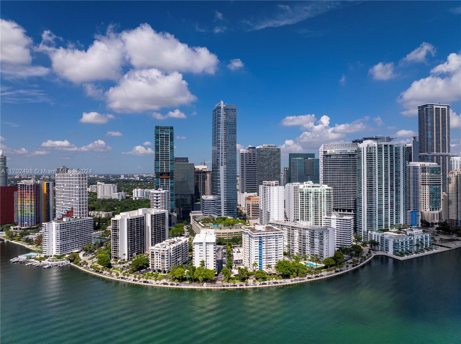 Four Seasons Residences - Residential